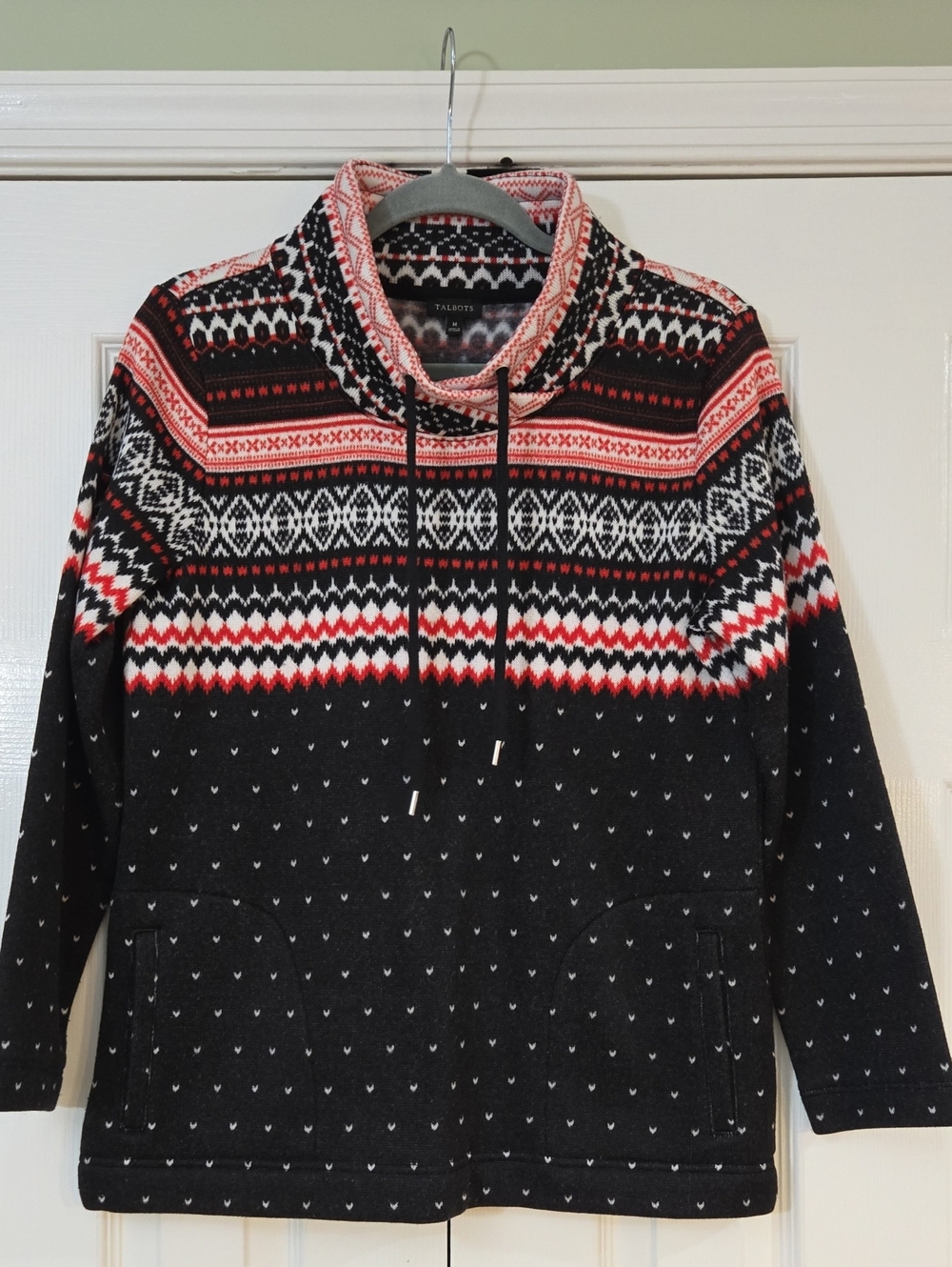 Talbots Women’s Navy Blue Crewneck Fair Isle Sweater with Red & White Pattern